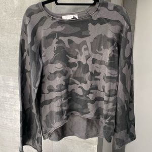 XS RD STYLE grey camo long sleeve shirt